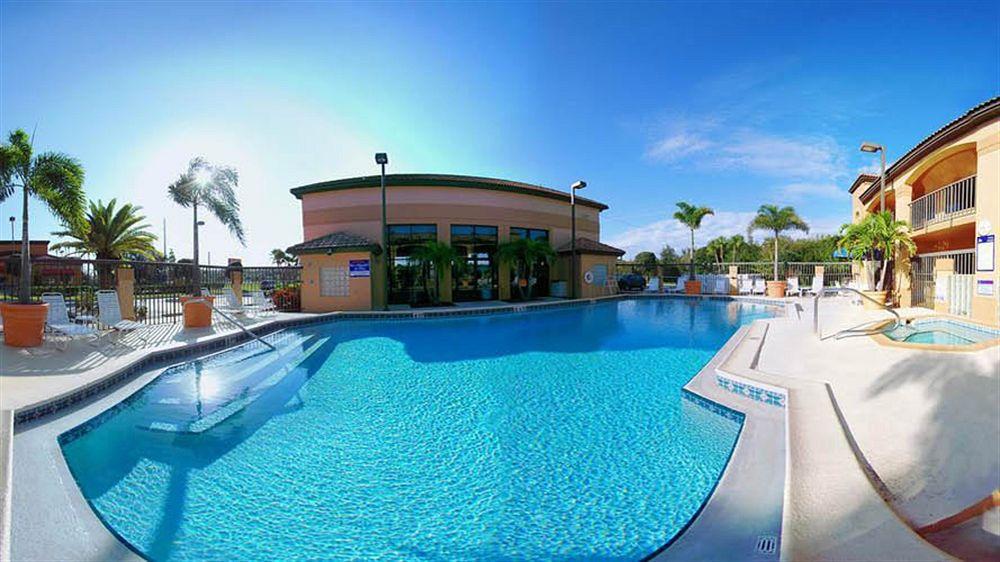 Comfort Inn Sun City Center - Ruskin - Tampa South מראה חיצוני תמונה